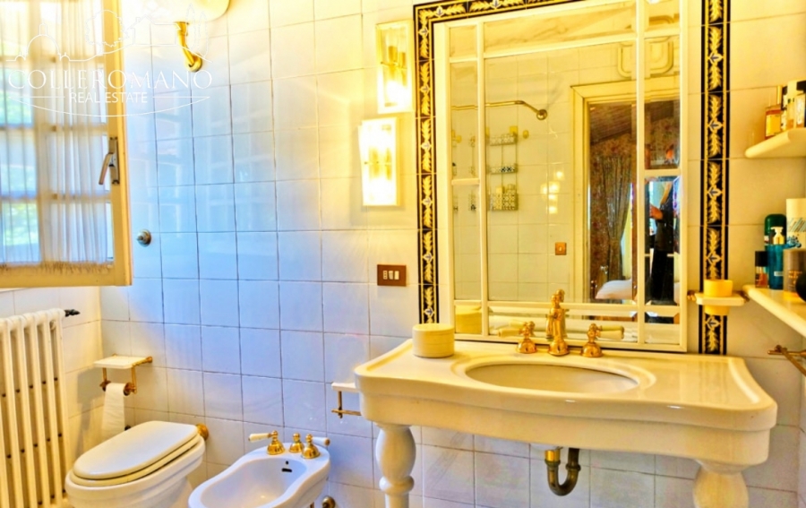 Villa Loc. Colleromano  - foto 14