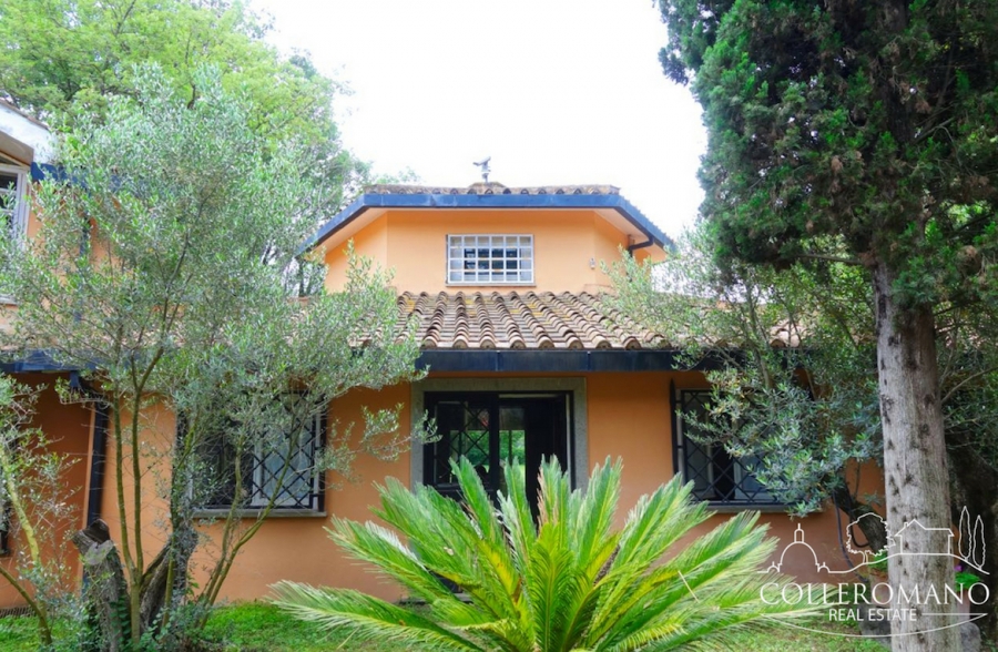 Villa Loc. Colleromano  - foto 4