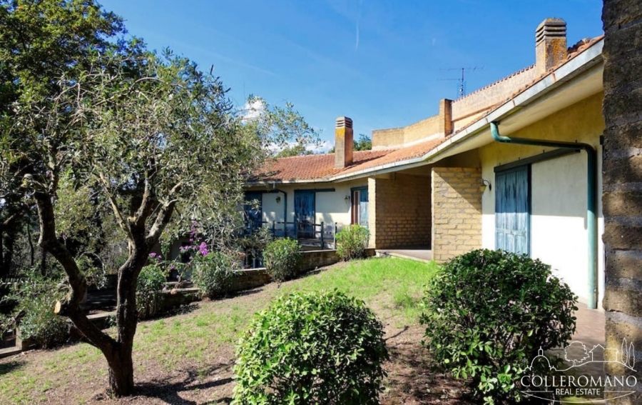 Villa Loc. Colleromano 