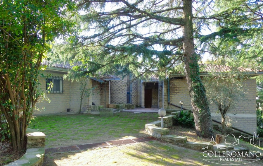Villa Loc. Colleromano  - foto 6