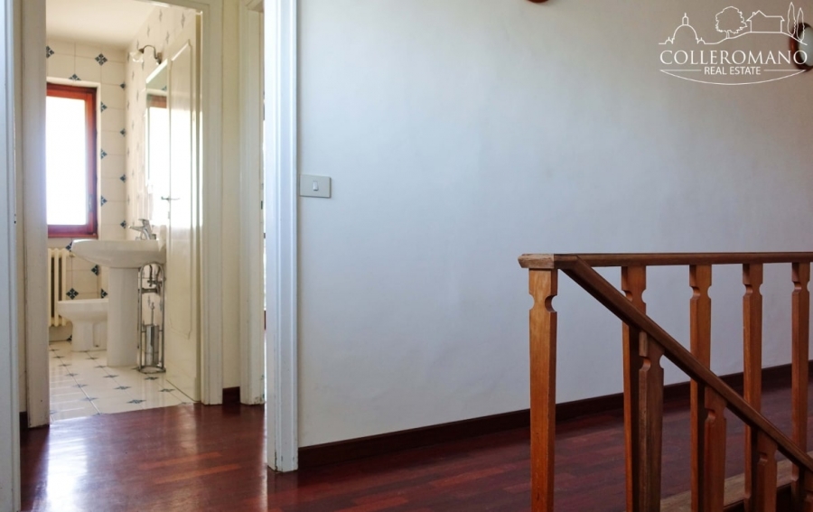 Villa Loc. Colleromano  - foto 12