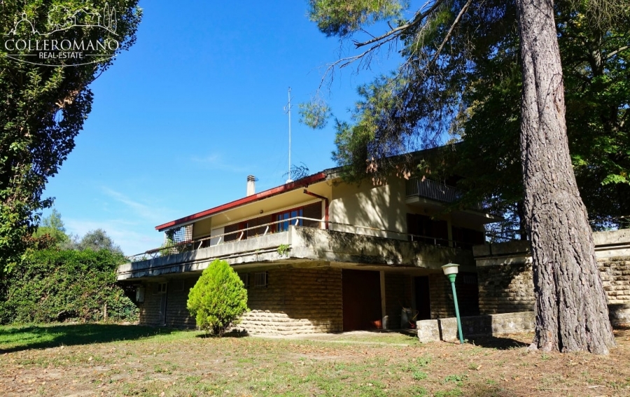Villa Loc. Colleromano  - foto 19