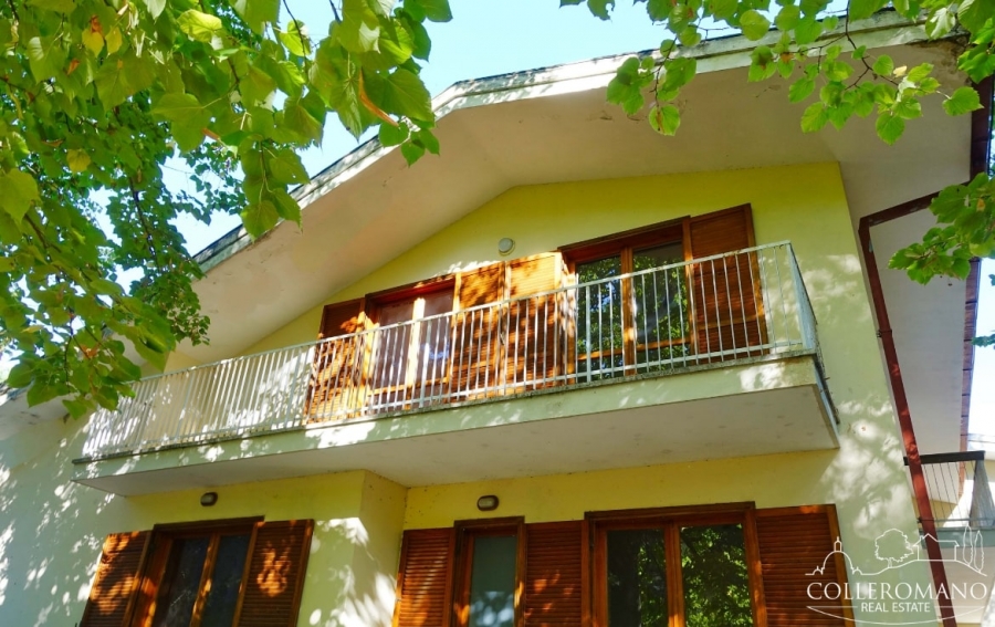 Villa Loc. Colleromano  - foto 24