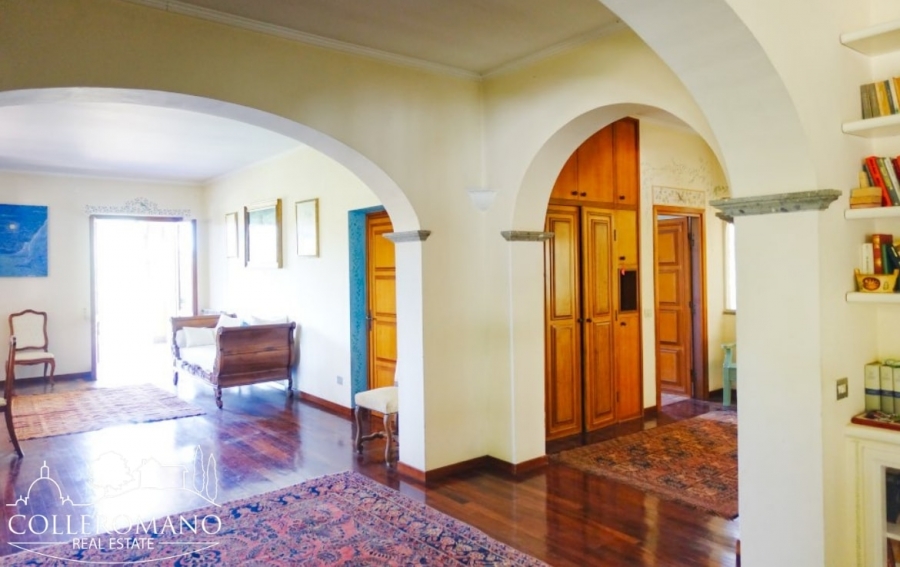Villa Loc. Colleromano  - foto 11