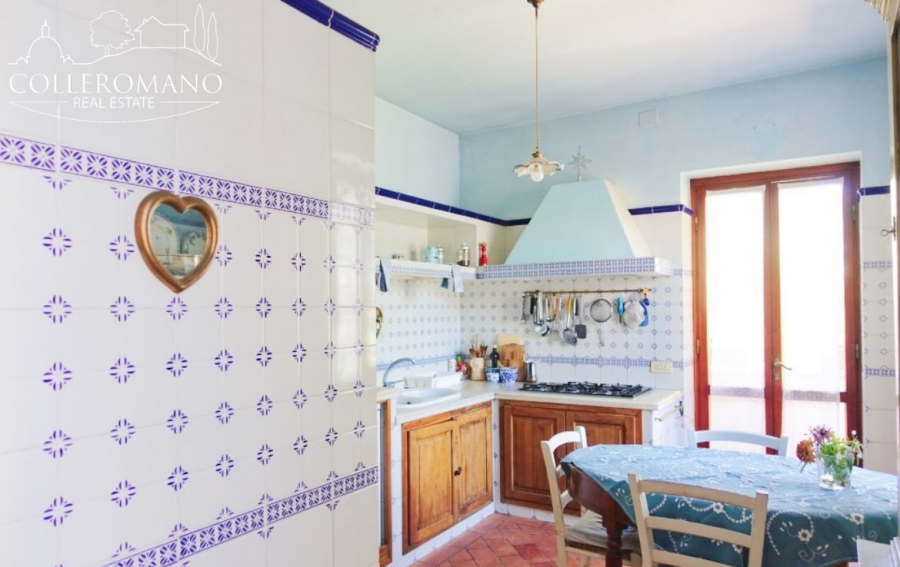 Villa Loc. Colleromano  - foto 13