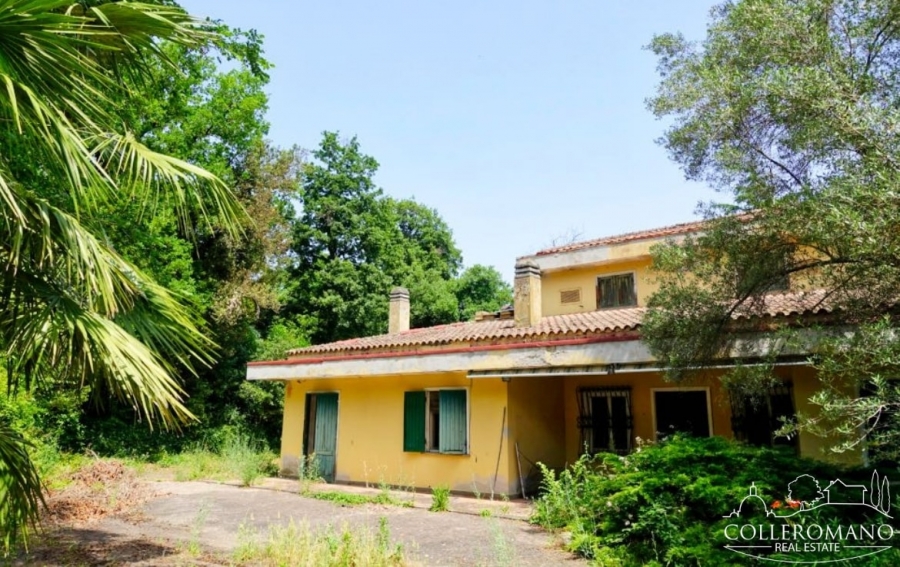 Villa Loc. Colleromano 