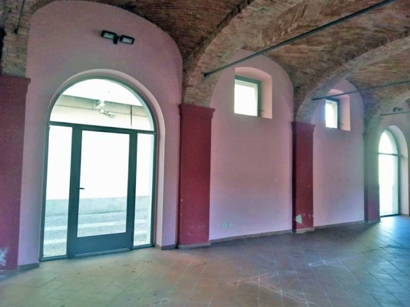Negozio via Allegreni 39  - foto 8