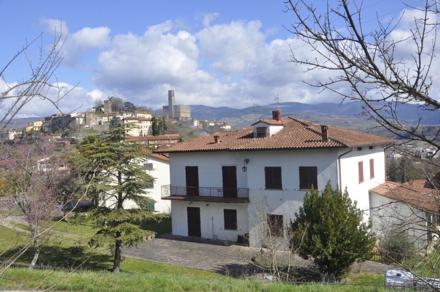 Villa via colle ascenzione, Poppi