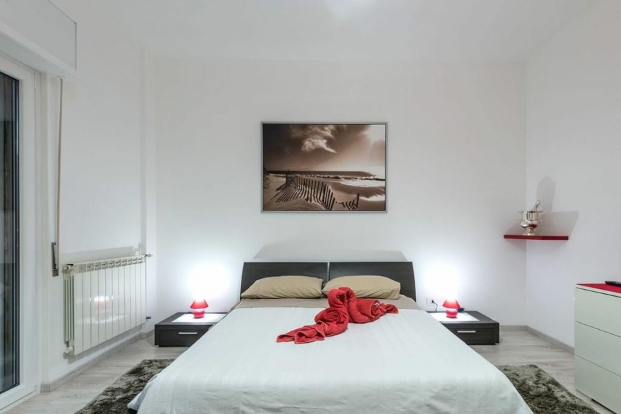 Appartamento corso regina maria pia, 73 