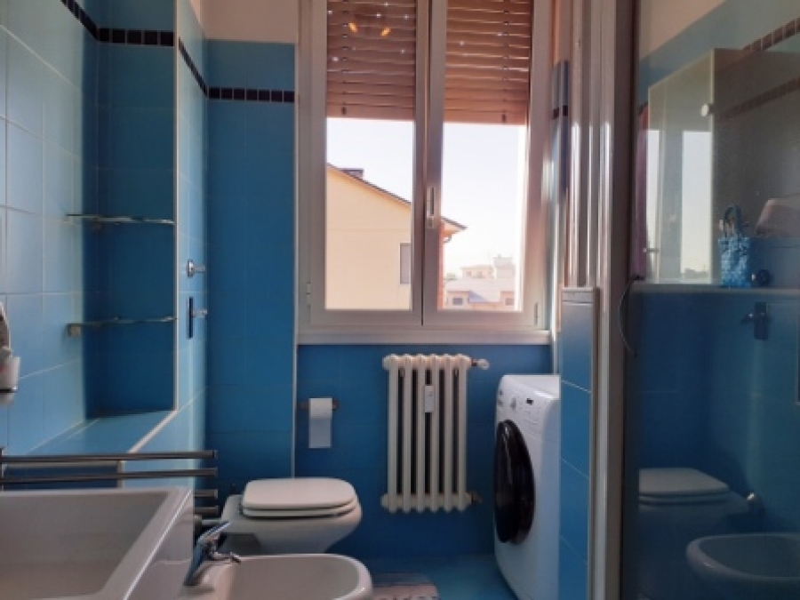 Appartamento via Carducci  - foto 8
