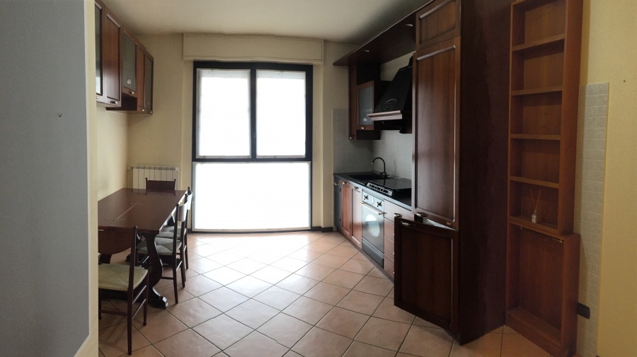 Appartamento in Vendita a Legnano Via Attilio Agosti, 21