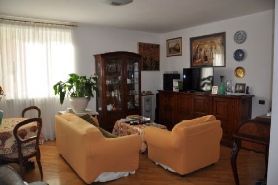 Appartamento in Vendita a Genova VIA SAN BIAGIO DI VALPOLCEVERA