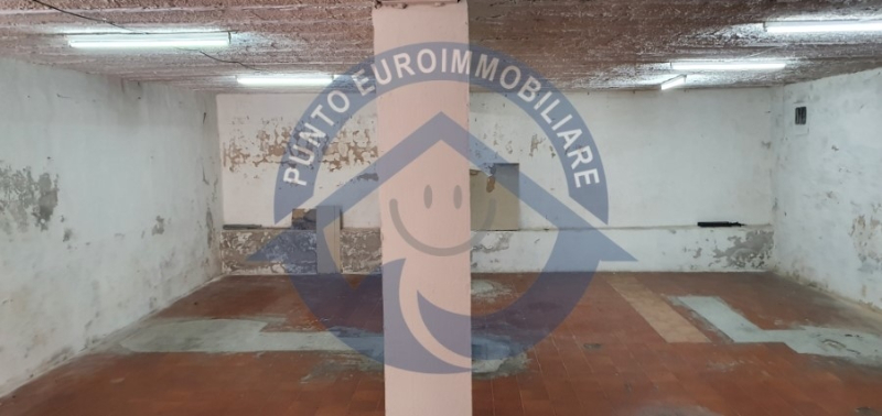 Box - Garage - Posto Auto Via Bartolo Longo 420  - foto 11