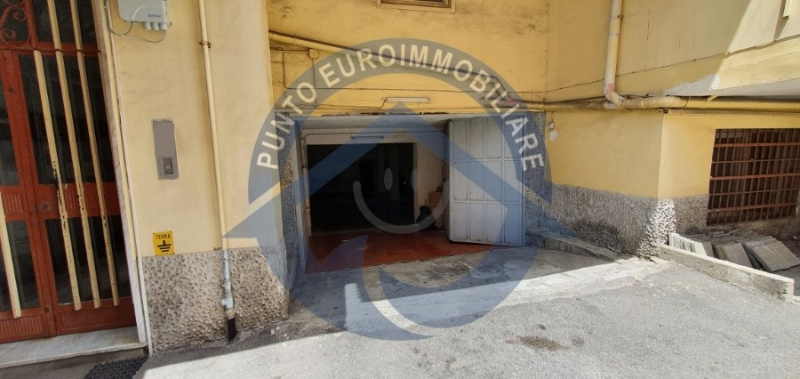 Box - Garage - Posto Auto Via Bartolo Longo 420  - foto 4