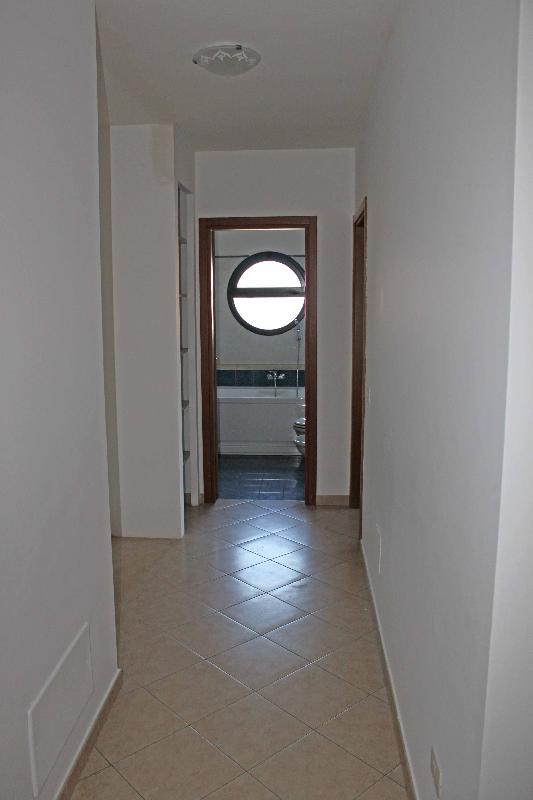 Appartamento Viale Avignone  - foto 8