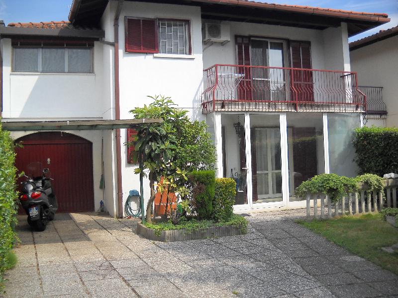 Villa Via Fratelli Rosselli 4  - foto 2