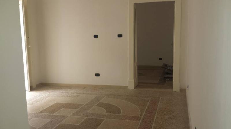 Appartamento via crispi, 99  - foto 8