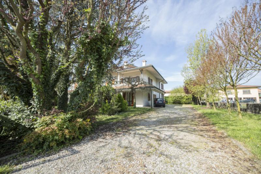 Villa bifamiliare via s.quasimodo 2  - foto 7