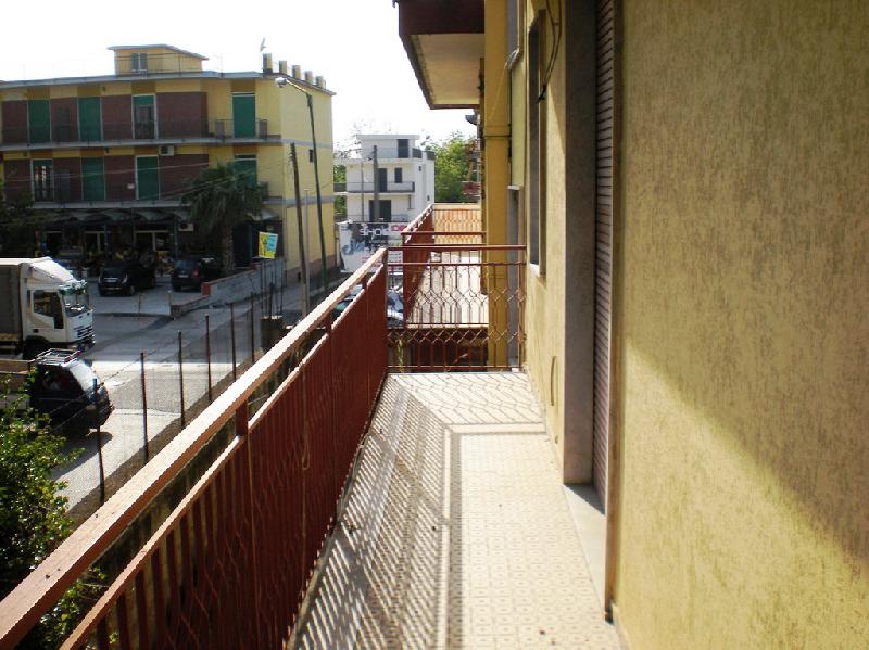 Appartamento via circumvallazione  - foto 2