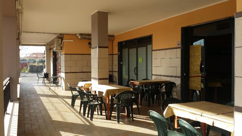 Attività  commerciale VIA TRINCEA DELLE FRASCHE, Fiumicino