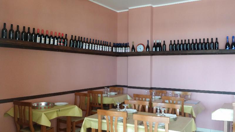 Attività  commerciale VIA TRINCEA DELLE FRASCHE  - foto 3
