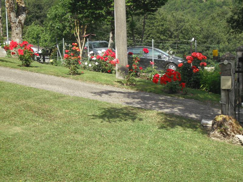 Baita Chalet frazione Giarola di Ligoncghio nr.19 42039 Reggio Emilia  - foto 11