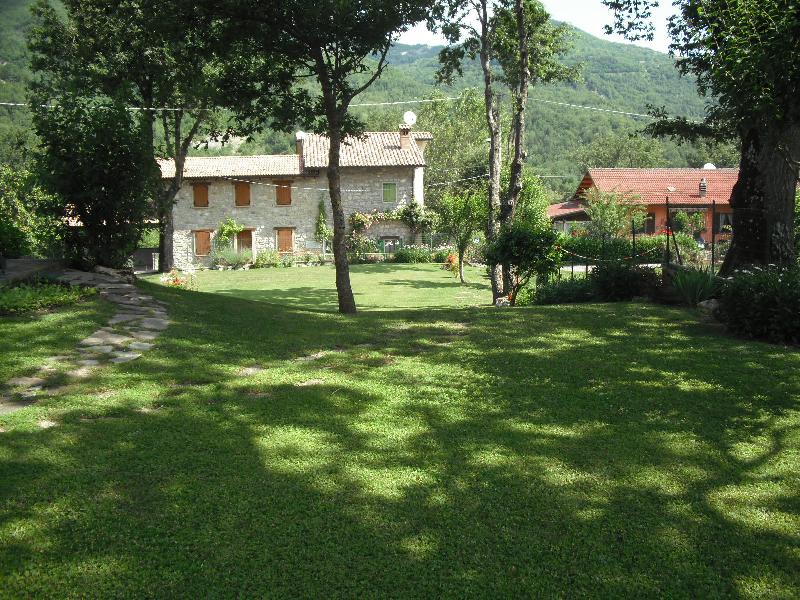 Baita Chalet frazione Giarola di Ligoncghio nr.19 42039 Reggio Emilia  - foto 18