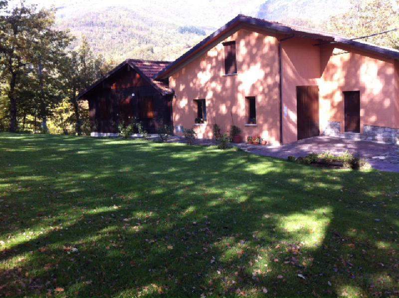 Baita Chalet frazione Giarola di Ligoncghio nr.19 42039 Reggio Emilia  - foto 23