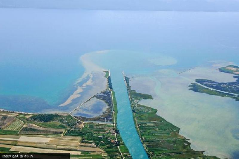 Terreno edificabile 1.089.771 metri quadrati in riva al mare in Grecia  - foto 2