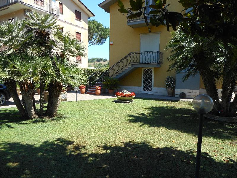 Villa VIA GIUSEPPE FRACAROLI 
