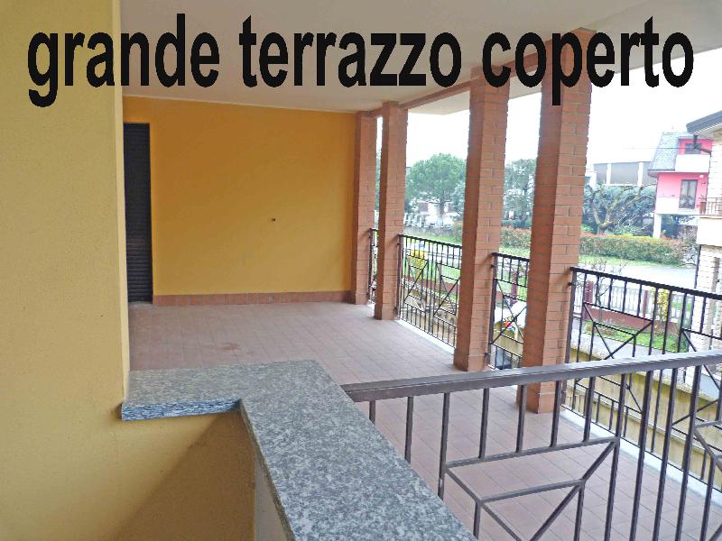 Appartamento via Modini  loading=