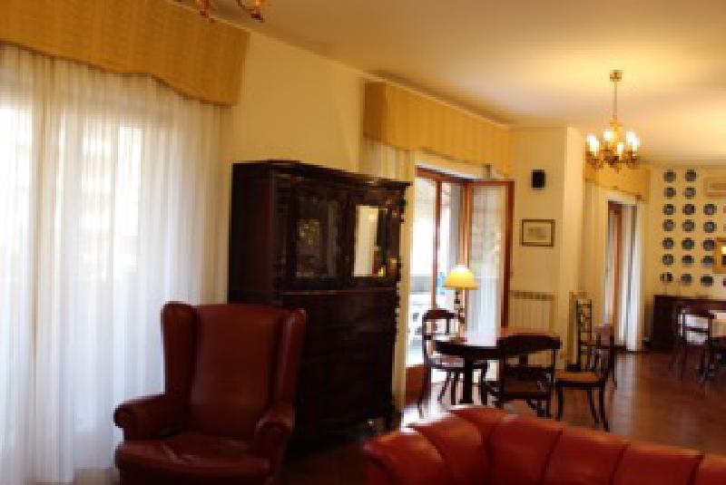Appartamento via Emilia  - foto 4
