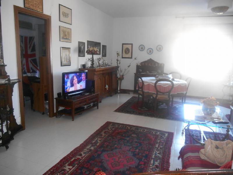 Appartamento via salvatore puglisi, Palermo