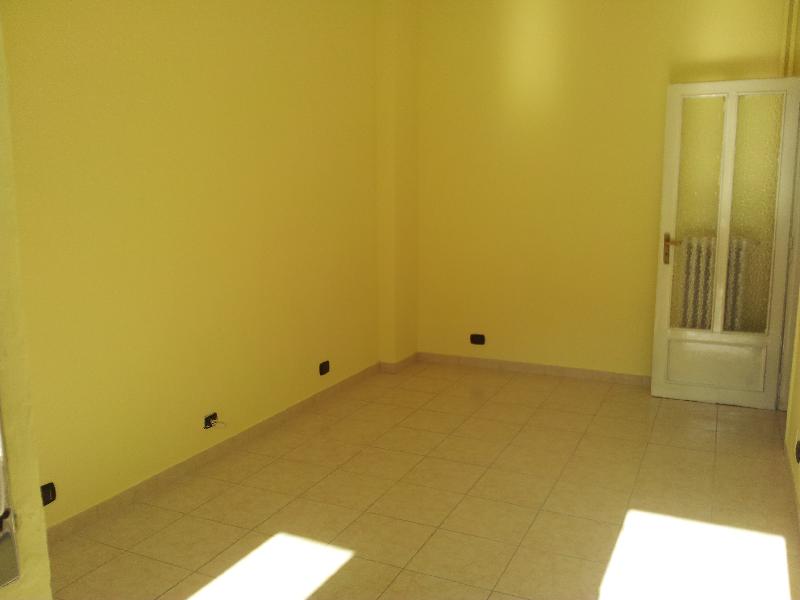 Appartamento via ferrere 16  - foto 2