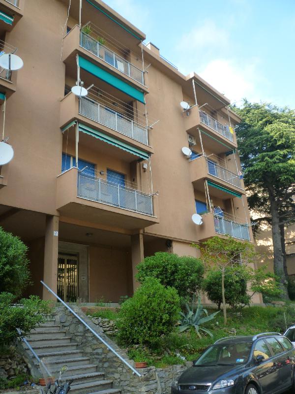 Appartamento via Vesuvio alta  loading=
