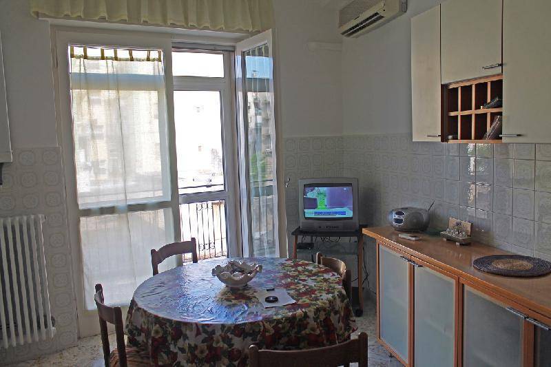 Appartamento via Camere del Capitolo  - foto 2