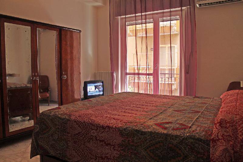 Appartamento via Camere del Capitolo  - foto 4