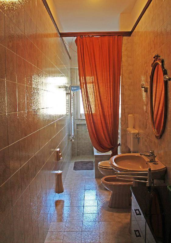 Appartamento via Camere del Capitolo  - foto 8