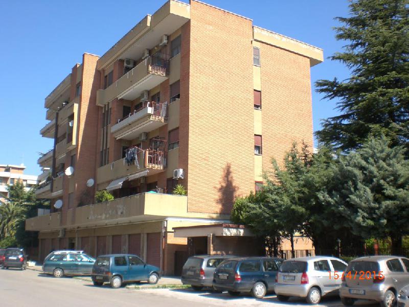 Appartamento via Castrillo 