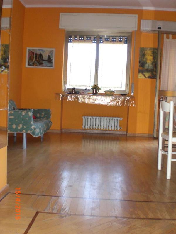 Appartamento via Castrillo  - foto 2