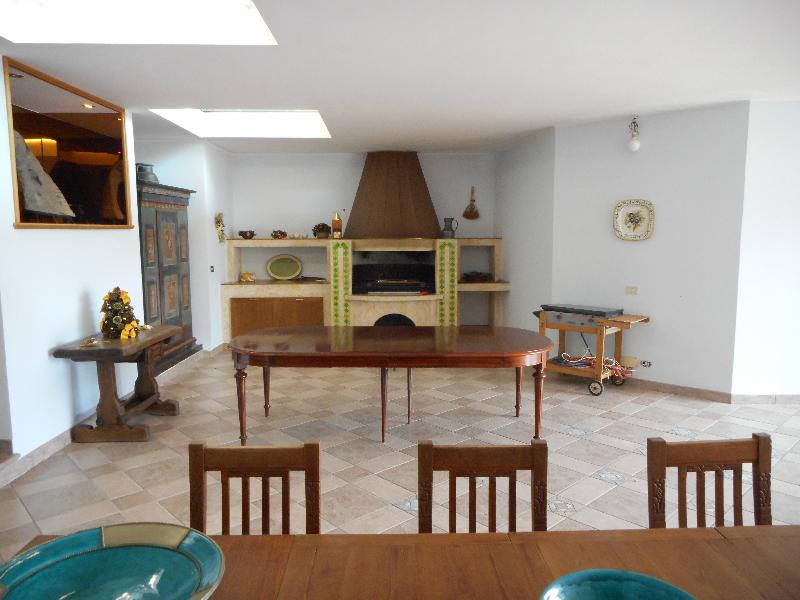 Appartamento VIA EMILIO GIRARDINI  - foto 6