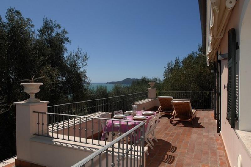 Villa via carpanini  - foto 2