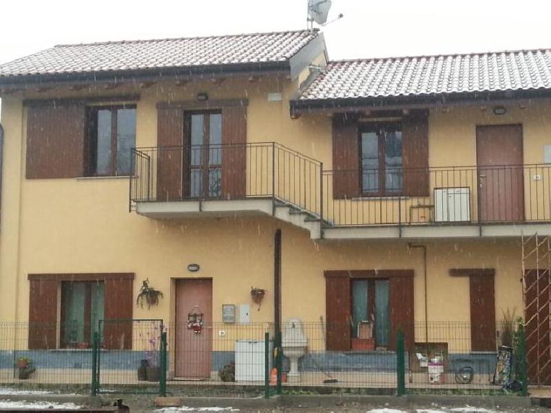 Appartamento via Rivolta 