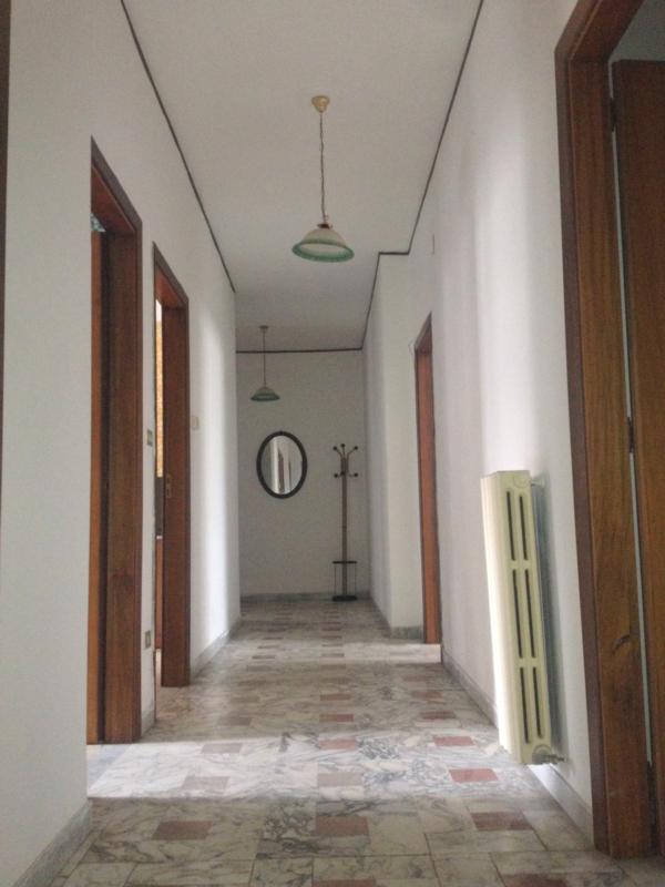Appartamento Via de Filippis  - foto 2