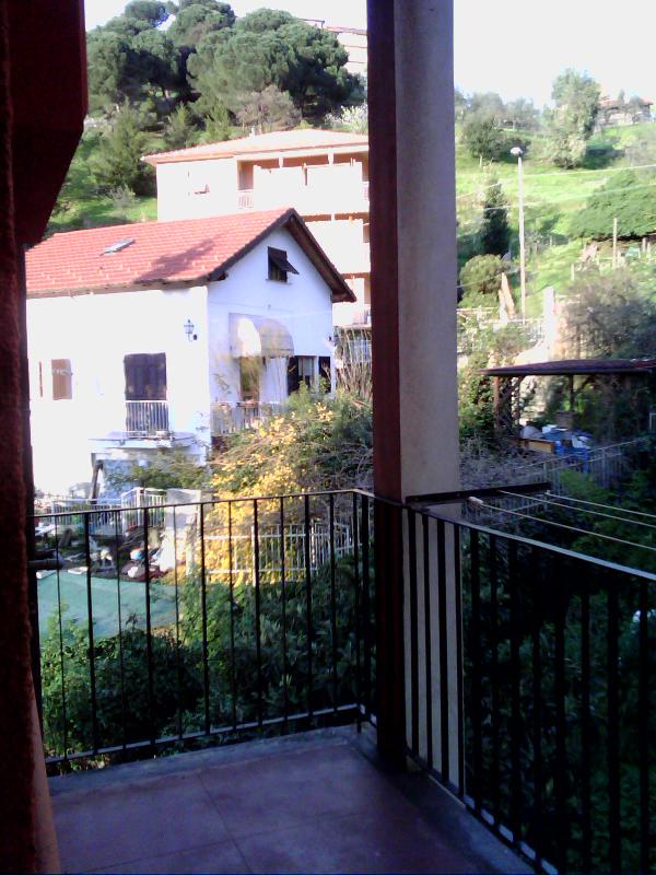 Appartamento via d.carli 40 genova  loading=