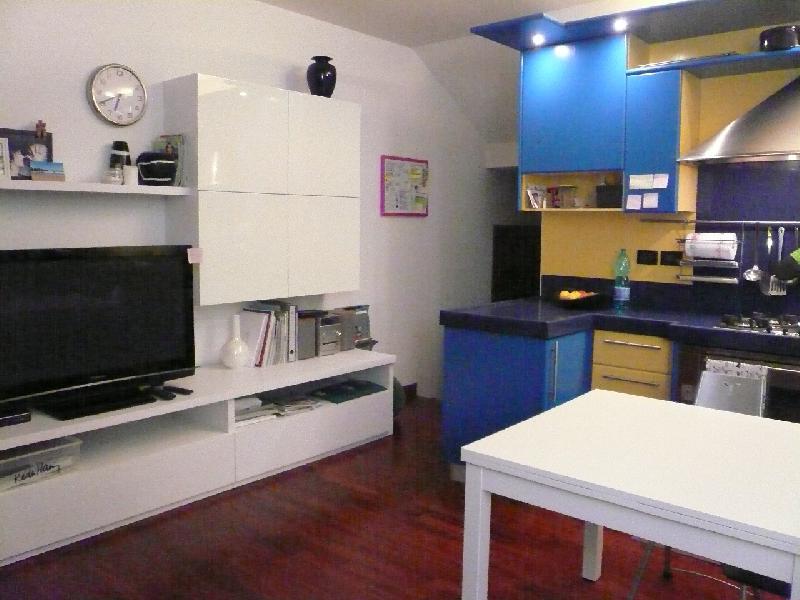 Appartamento Via Magenta  - foto 2