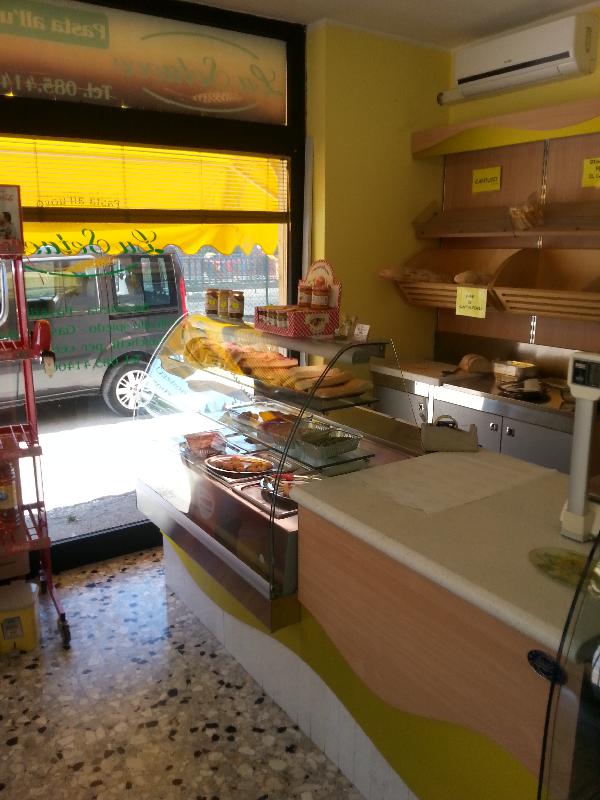 Attività  commerciale via del circuito, Pescara