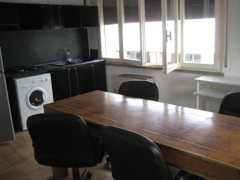 Appartamento via archimede  - foto 2
