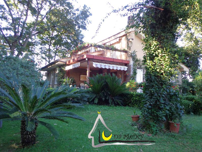 Villa via biancamano  - foto 2