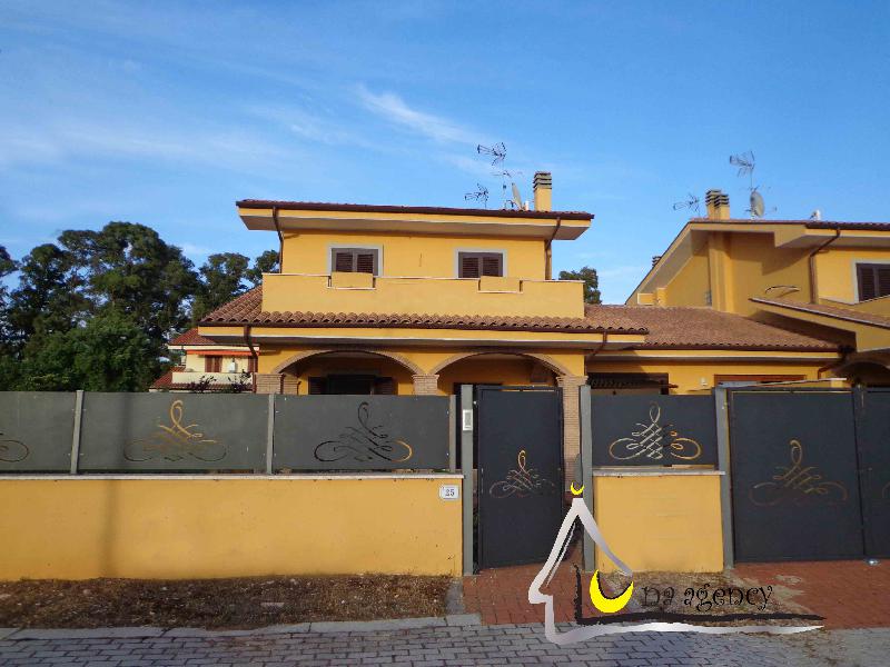 Villa punta di sabaudia 